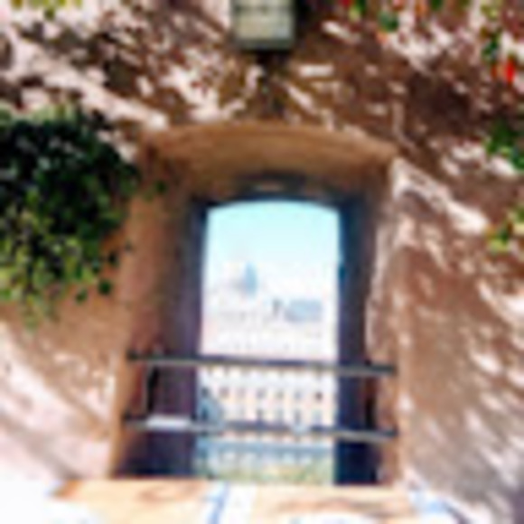 Meet your Posher, Roxanne - Picture 1 of 1